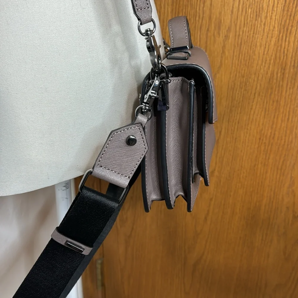 Botkier Cobble Hill grey leather double strap crossbody bag - Picture 3 of 15